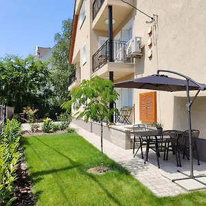 Paskal-lux With Free Parking And Air Conditioner Apartment