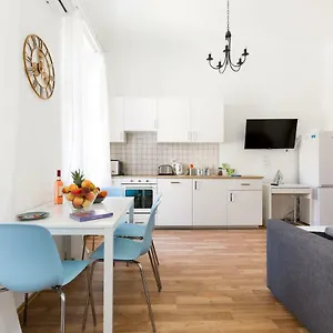Best Vacation In Apartment